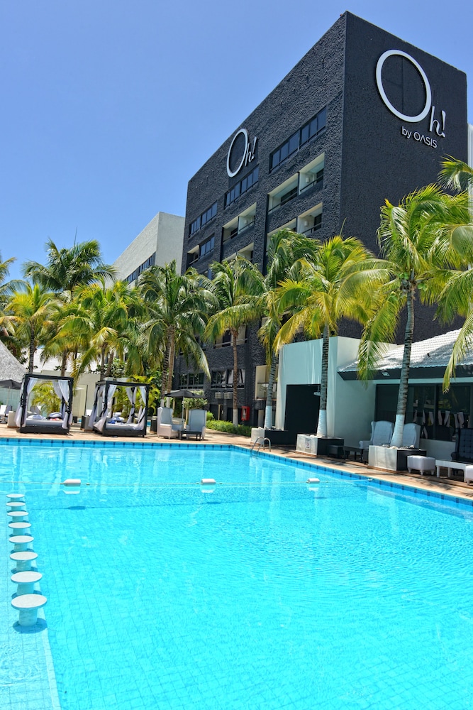 Oh Cancun The Urban Oasis & beach Club