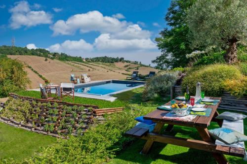 Casa Sunset Hill Bologna — 4-Star Luxury Hotel in Bologna, Italy
