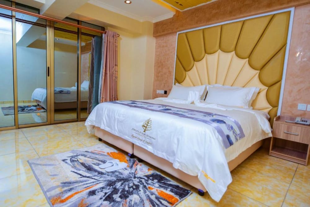 Deuts Four Seasons Hotel - last minute hotel in Nairobi