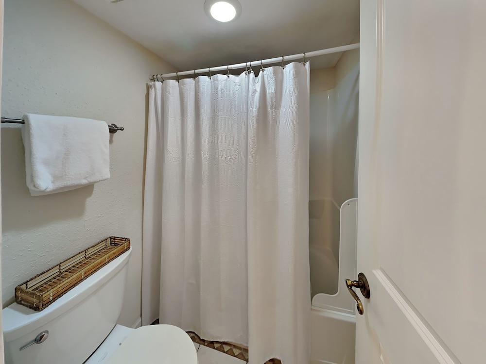 Regency Towers by Southern Vacation Rentals - photo 357