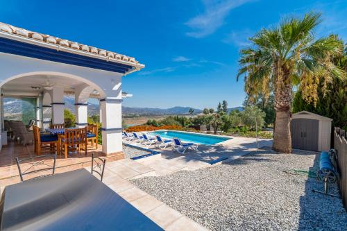 Las Alondras Stunning Lake Views — Vinuela — photo 4