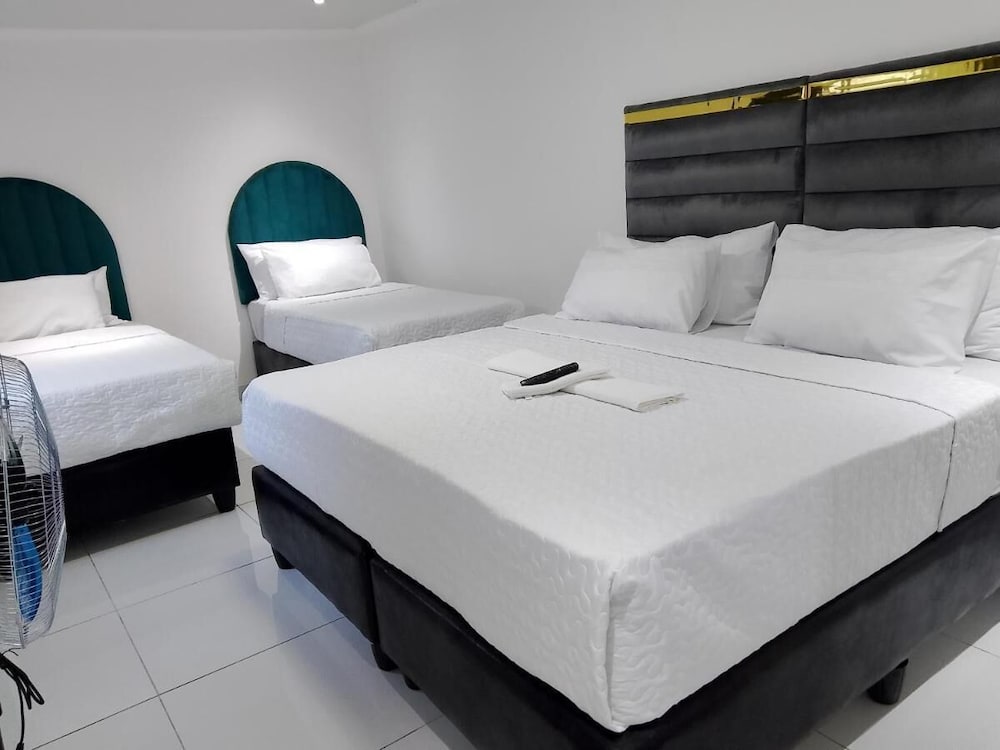 Duminy Guest Lodge