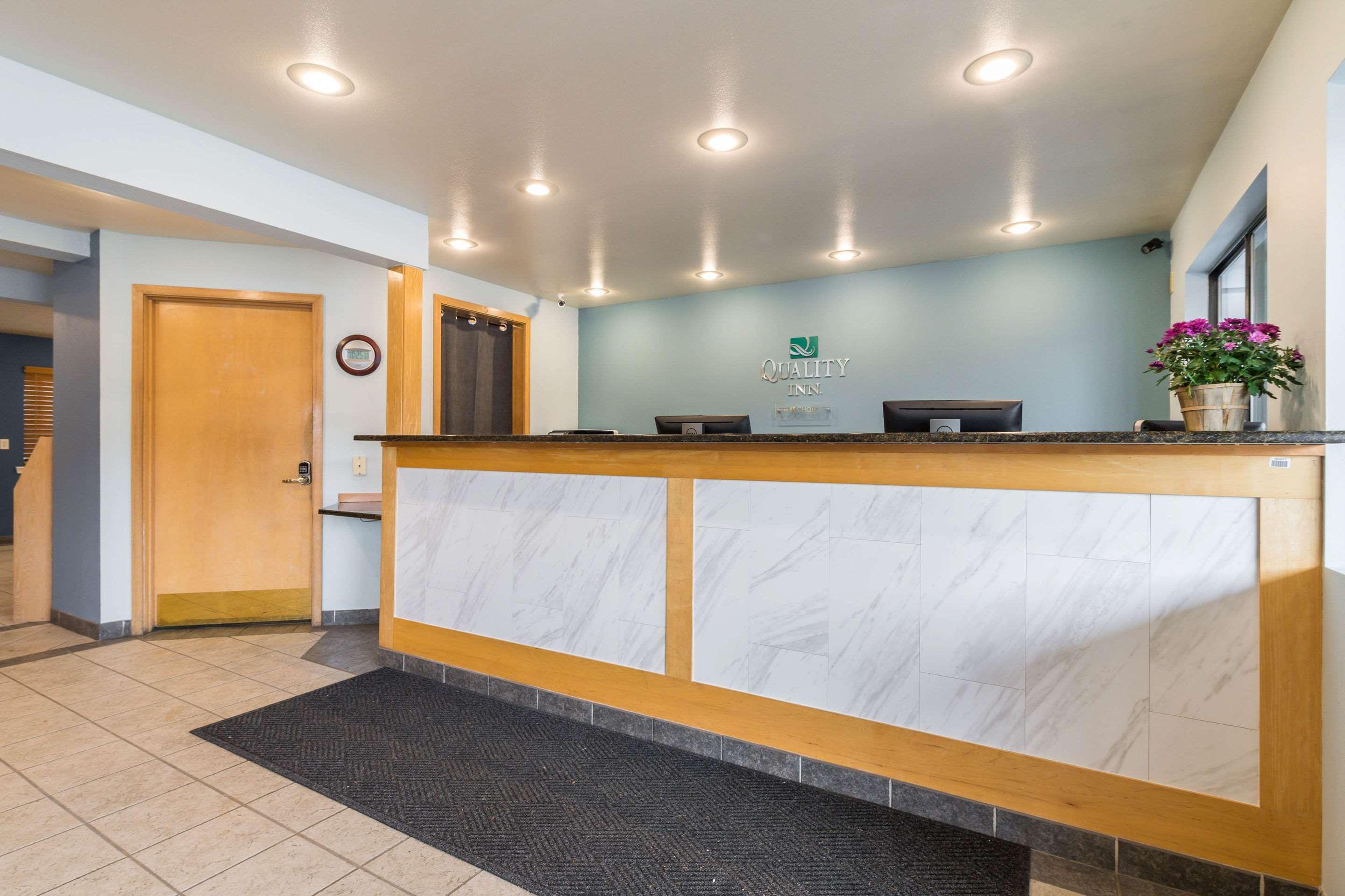 Quality Inn Bellevue - photo 23