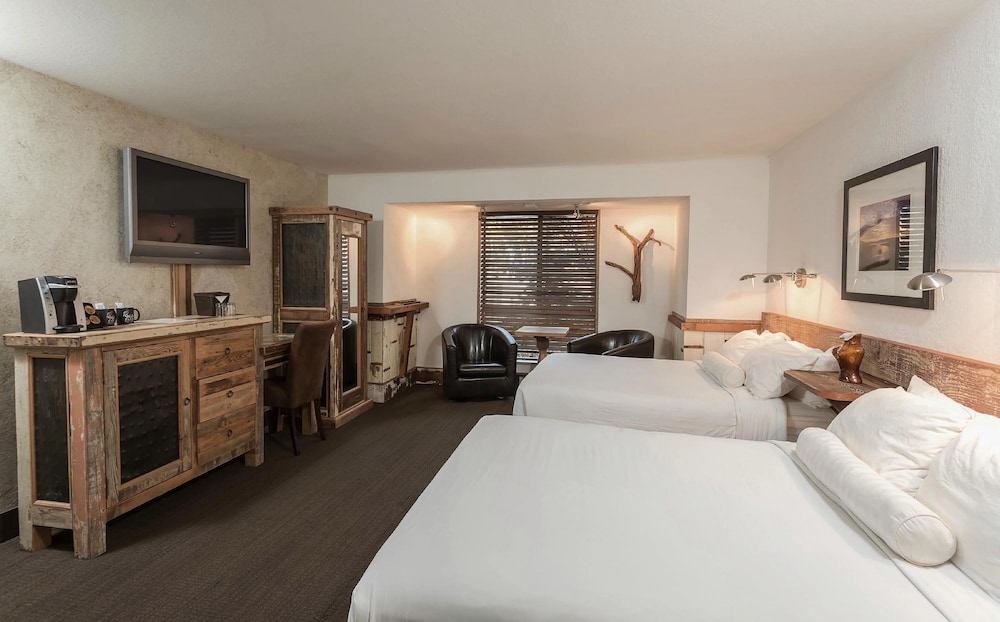 Inn At South Lake Tahoe - photo 16