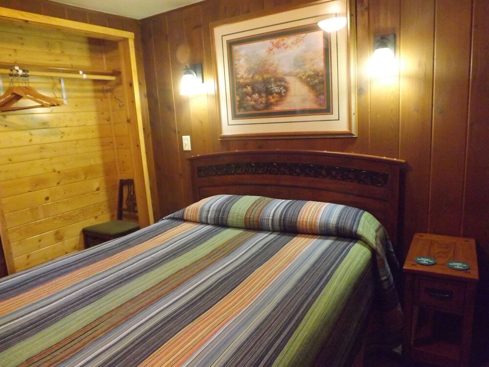 Arizona Mountain Inn and Cabins - photo 13