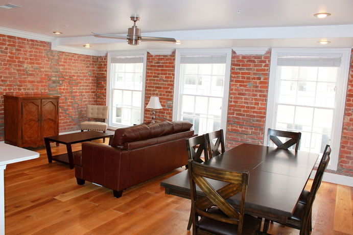 Hosteeva Downtown Luxury Suites — eco-hotel in New Orleans