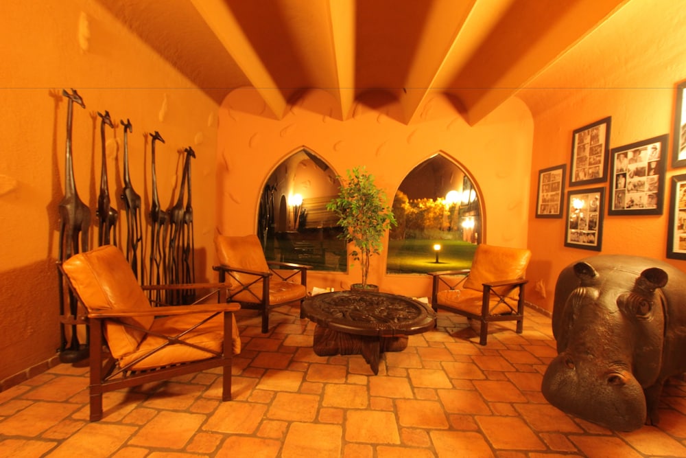 Mount Etjo Safari Lodge — Omaruru — photo 2