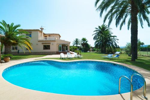 Villa Cantallops — 4-Star Luxury Hotel in Javea, Spain