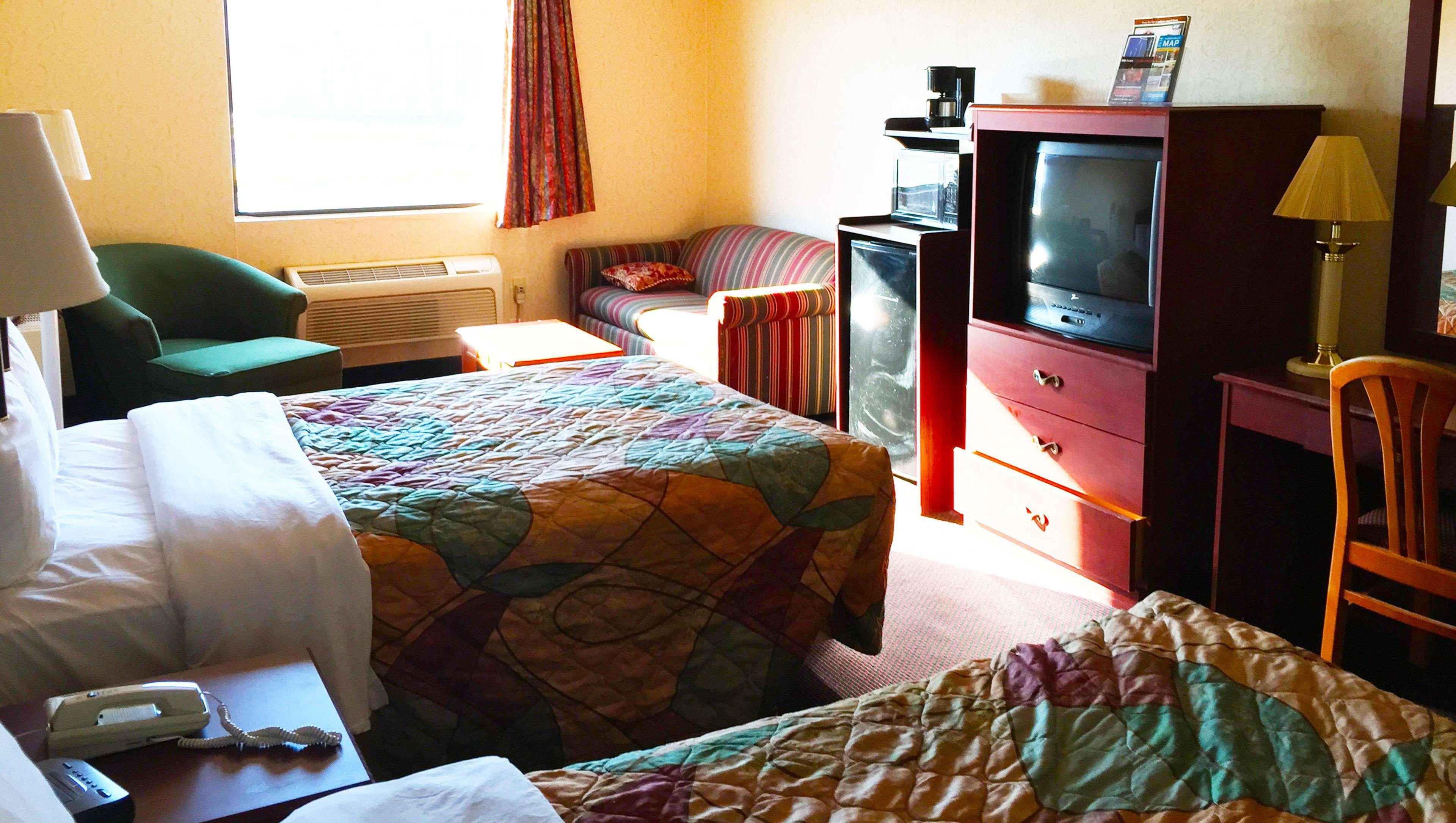Clinton Manor Hotel Union - photo 8