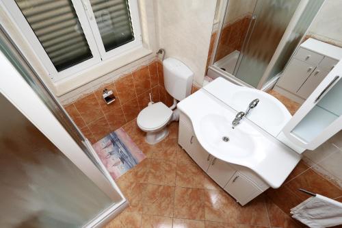 Apartment Matea — 4-Star Luxury Hotel in Trogir, Croatia