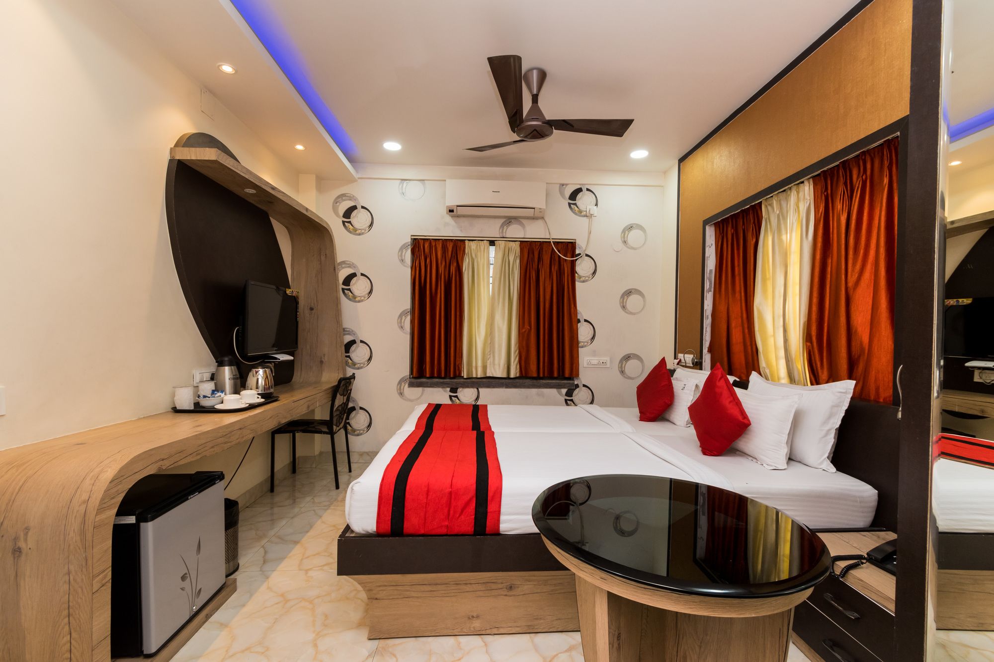 OYO 2038 Hotel Green Leaf Regency