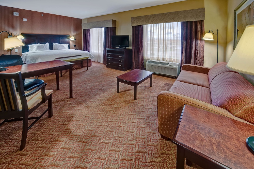 Hampton Inn Corsicana - photo 28