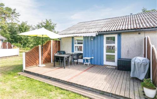 1 Bedroom Lovely Apartment In Nexø — 4-Star Luxury Hotel in Nexo, Denmark
