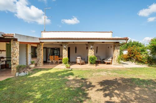 Villa Rita — 4-Star Luxury Hotel in Sant'andrea, Italy
