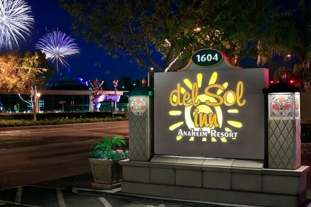 Del Sol Inn Anaheim Resort in Anaheim, United States