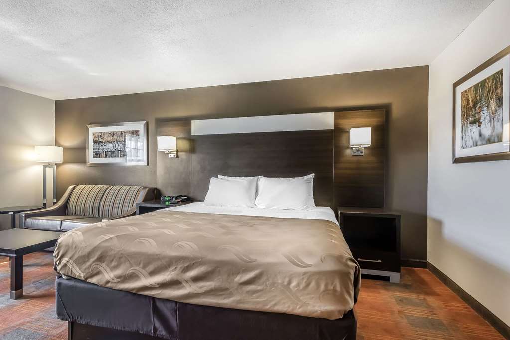 Quality Inn & Suites Stuttgart North - photo 29