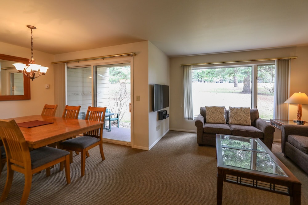 Meadow Lake Resort & Condos - photo 36