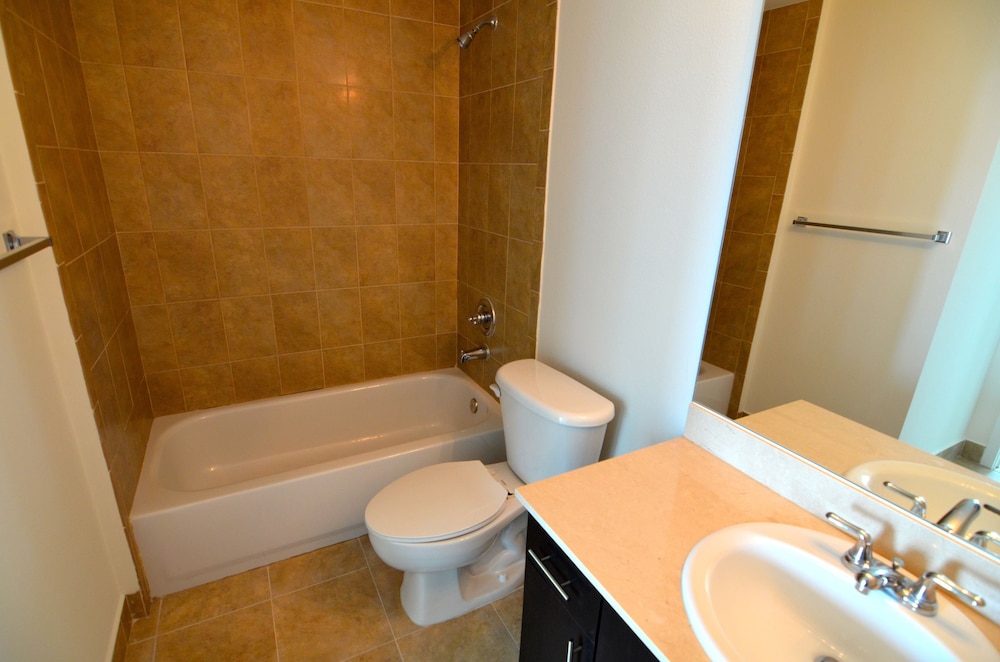 Riviera Luxury Living at River Oaks Marina and Tower - photo 31