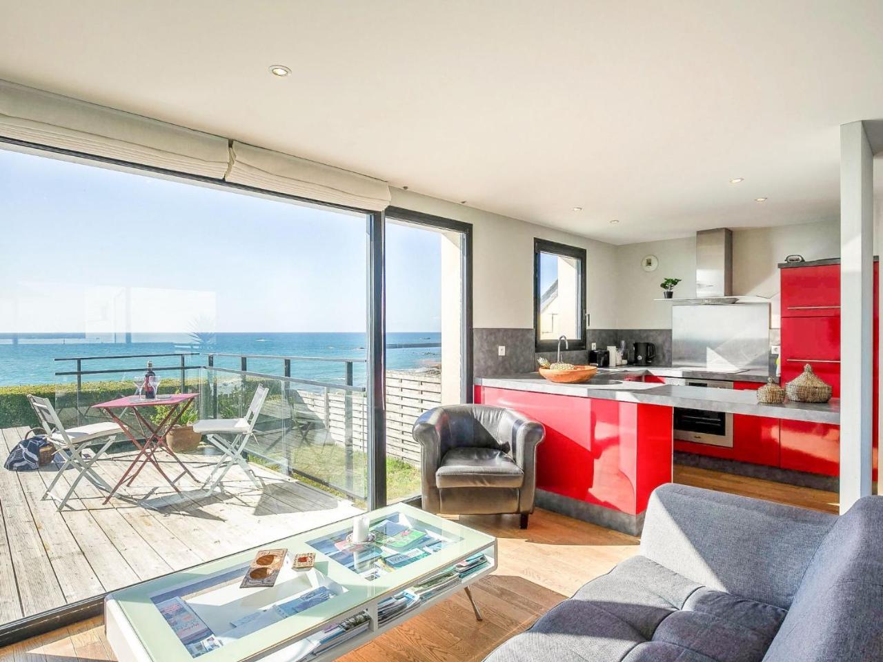 Holiday Home la Villa Marine by Interhome — 4-Star Luxury Hotel in Plouescat, France