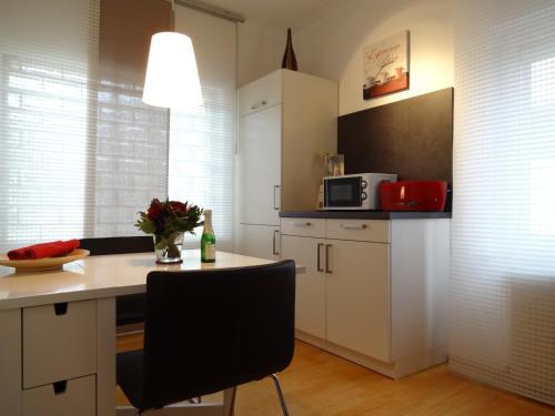 Ferienwohnung Huttenstrasse 22C — 4-Star Luxury Hotel in Wuerzburg, Germany