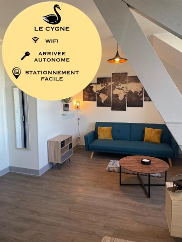 T2 4 pers face gare SNCF Appart Hotel le Cygne 6 in Bourges, France