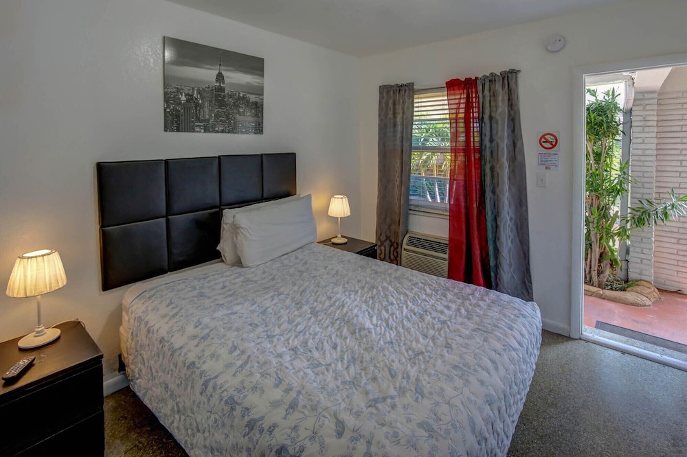 Green Seas Motel - photo 27