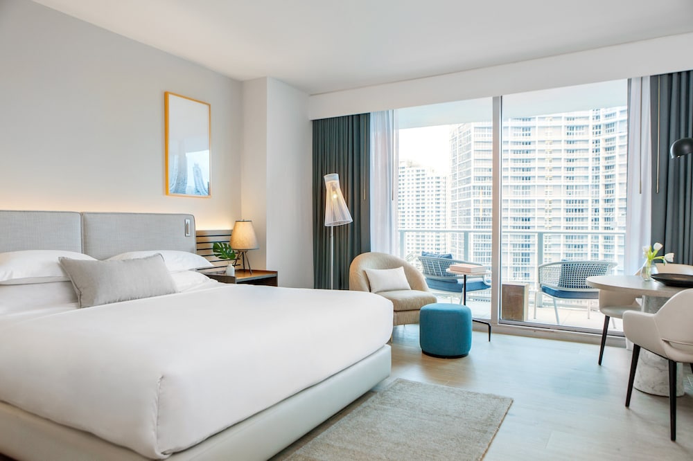 Kimpton Epic Hotel By Ihg - photo 13