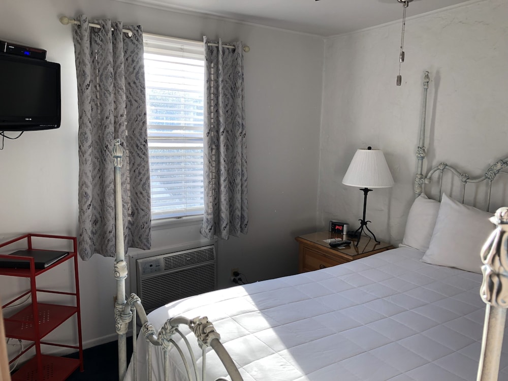 Seacrest Inn - photo 102