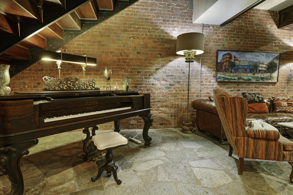 The Remington Suite Hotel and Spa - photo 29