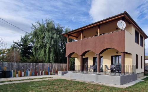 BookMeNow - carbon neutral hotel in Viforata