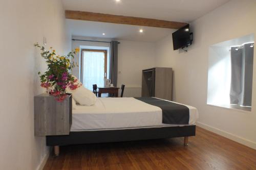 Hotel Du Parc in Sablons, France