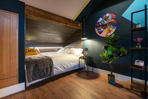 The Nest Luxury 16 person Apt w jacuzzi & parking — 4-Star Luxury Hotel in Blackpool, United Kingdom