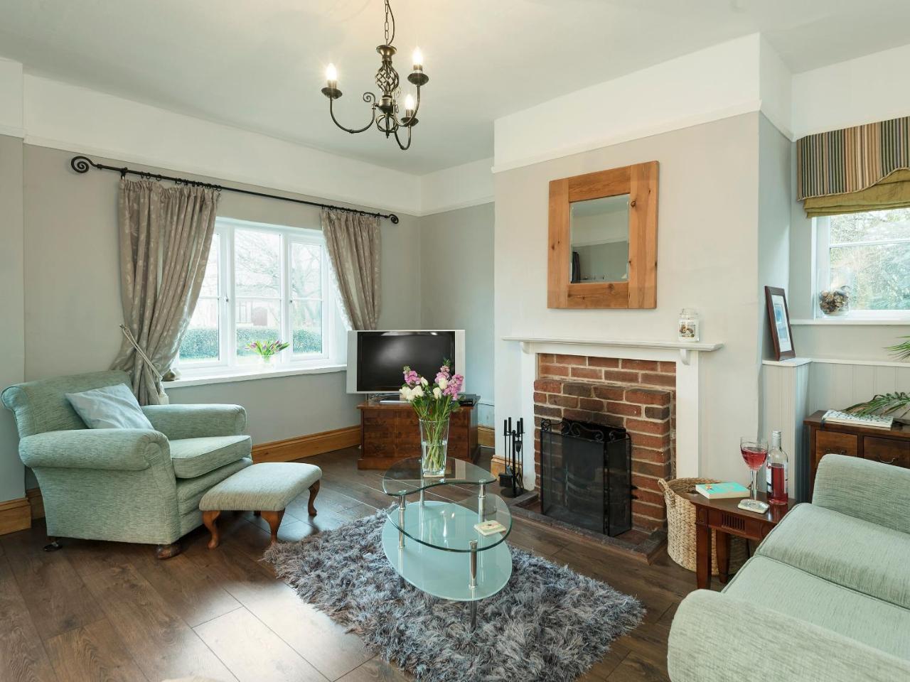 Horseshoe House Ukc2743 — 5-Star Luxury Hotel in Watton, United Kingdom