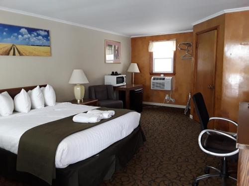 Gladstone Motel - featured photo