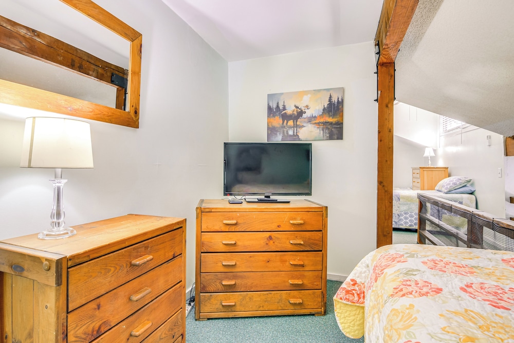 Resort Condo w Loft: 1 Mi to Attitash Mountain - photo 18