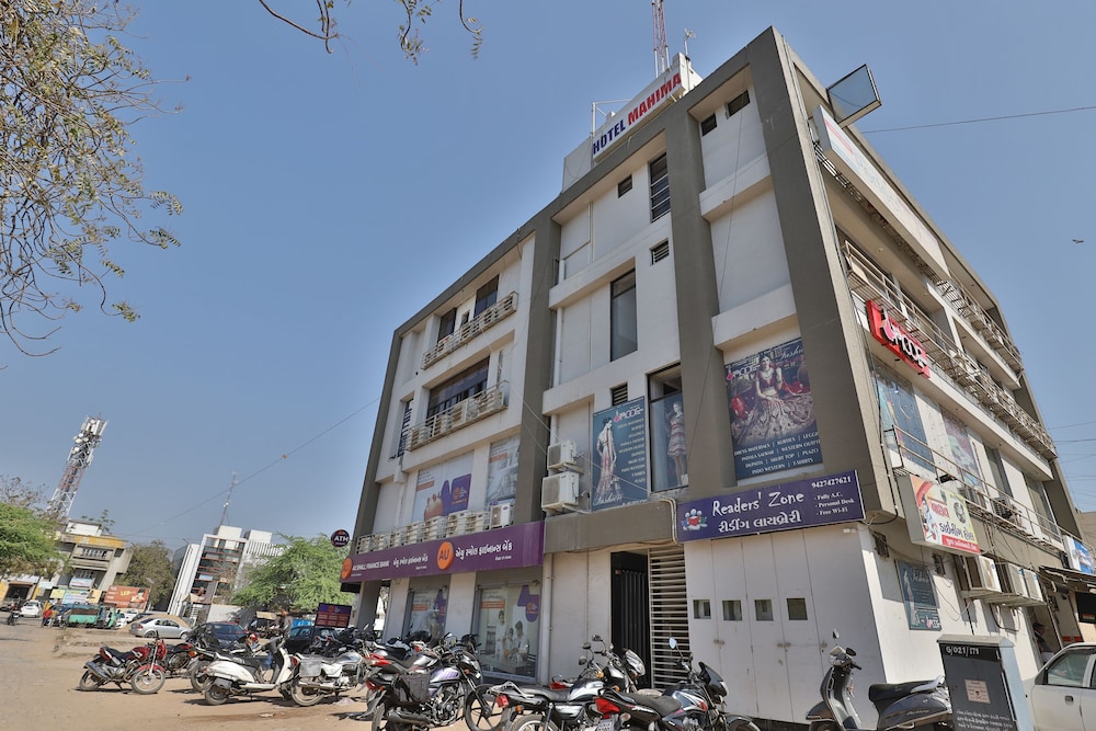OYO 11649 Hotel Mahima in Gandhinagar, India