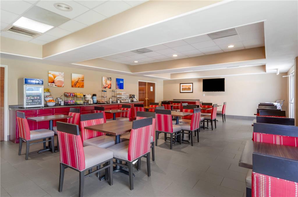 Comfort Inn & Suites Christiansburg I 81 - photo 27