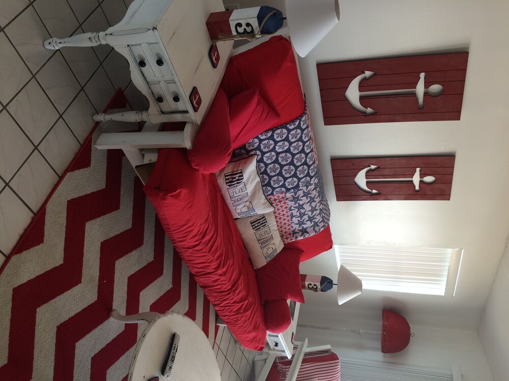 Suites On The Beach - photo 23