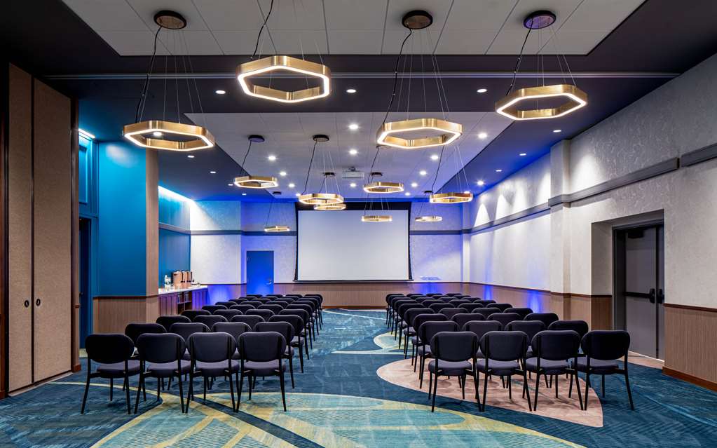 Hyatt House Tampa Downtown - photo 18