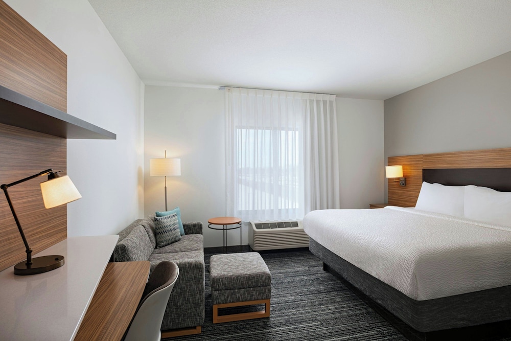 TownePlace Suites by Marriott Ames - photo 26