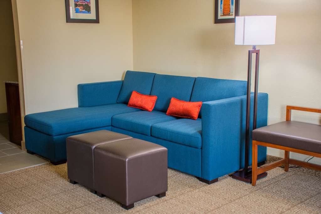 Comfort Inn Dickson - photo 17