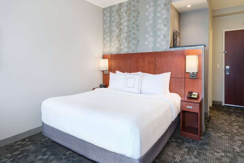Courtyard by Marriott Pittsburgh Washington Meadow Lands - photo 16