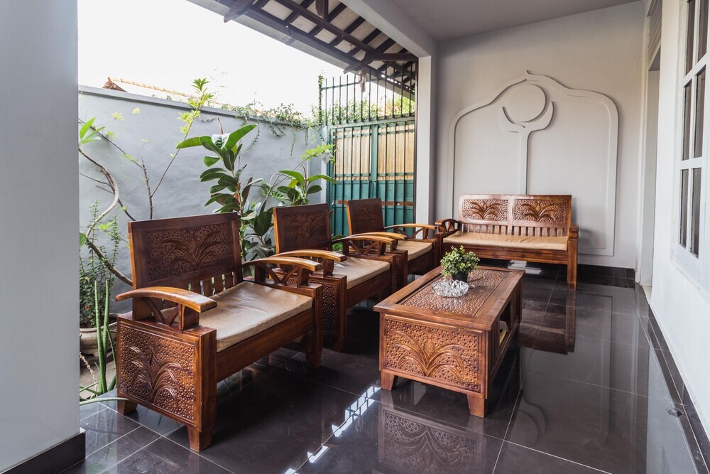 Ndalem Sarengat pet-friendly hotel Yogyakarta
