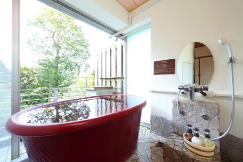 Hakone Gora Rinkan - carbon neutral hotel in Hakone