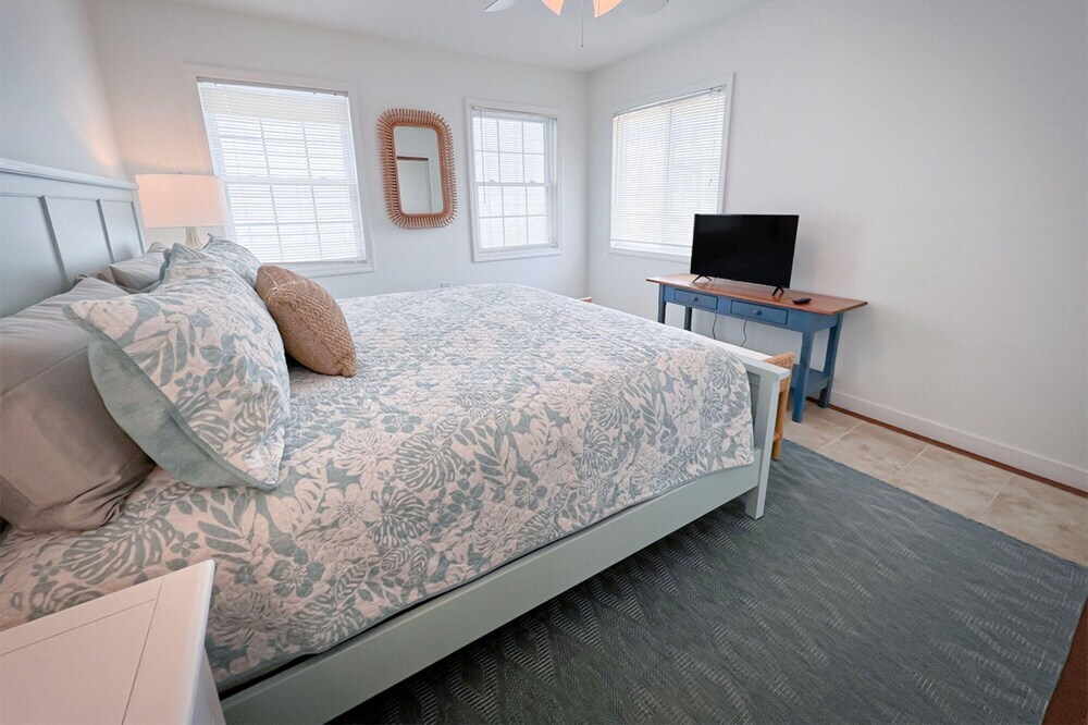 Lands End Retreat by Sea Scape Properties - photo 4
