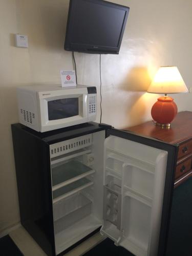 Fountain Motel in Santa Maria, United States