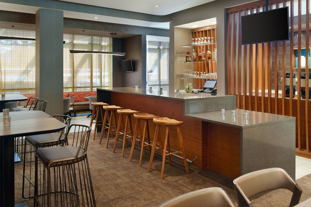 SpringHill Suites by Marriott Atlanta Northwest - photo 19