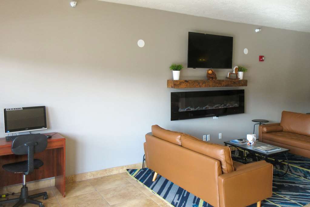 Rodeway Inn Salina - photo 5