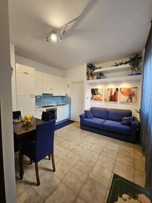 Bilocale a Pochi Passi Dal Mare in Giardini-Naxos, Italy