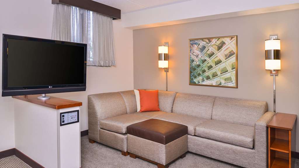 Hyatt Place Herndon Dulles Airport East - photo 9